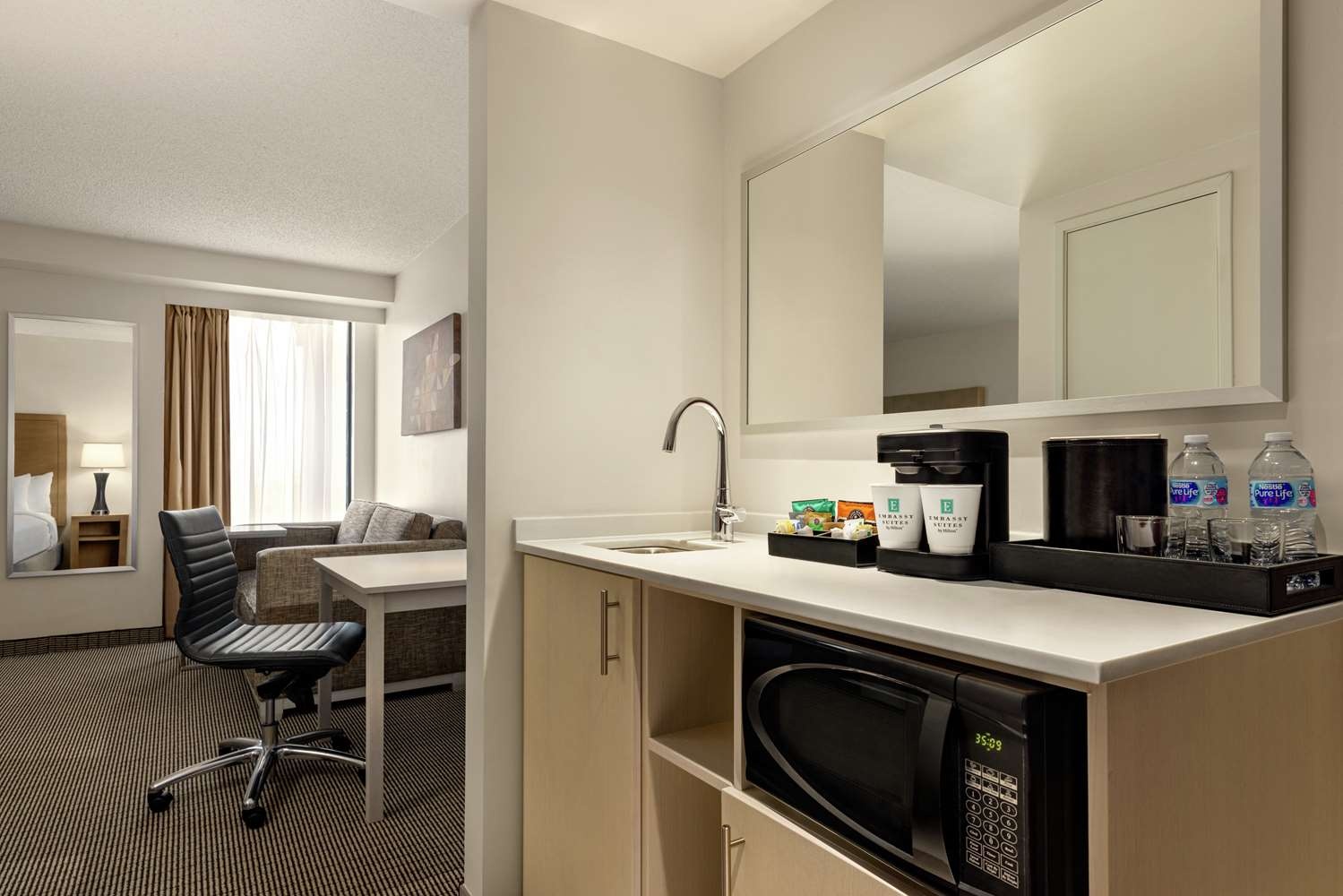 Photo - Embassy Suites by Hilton Denver International Airport