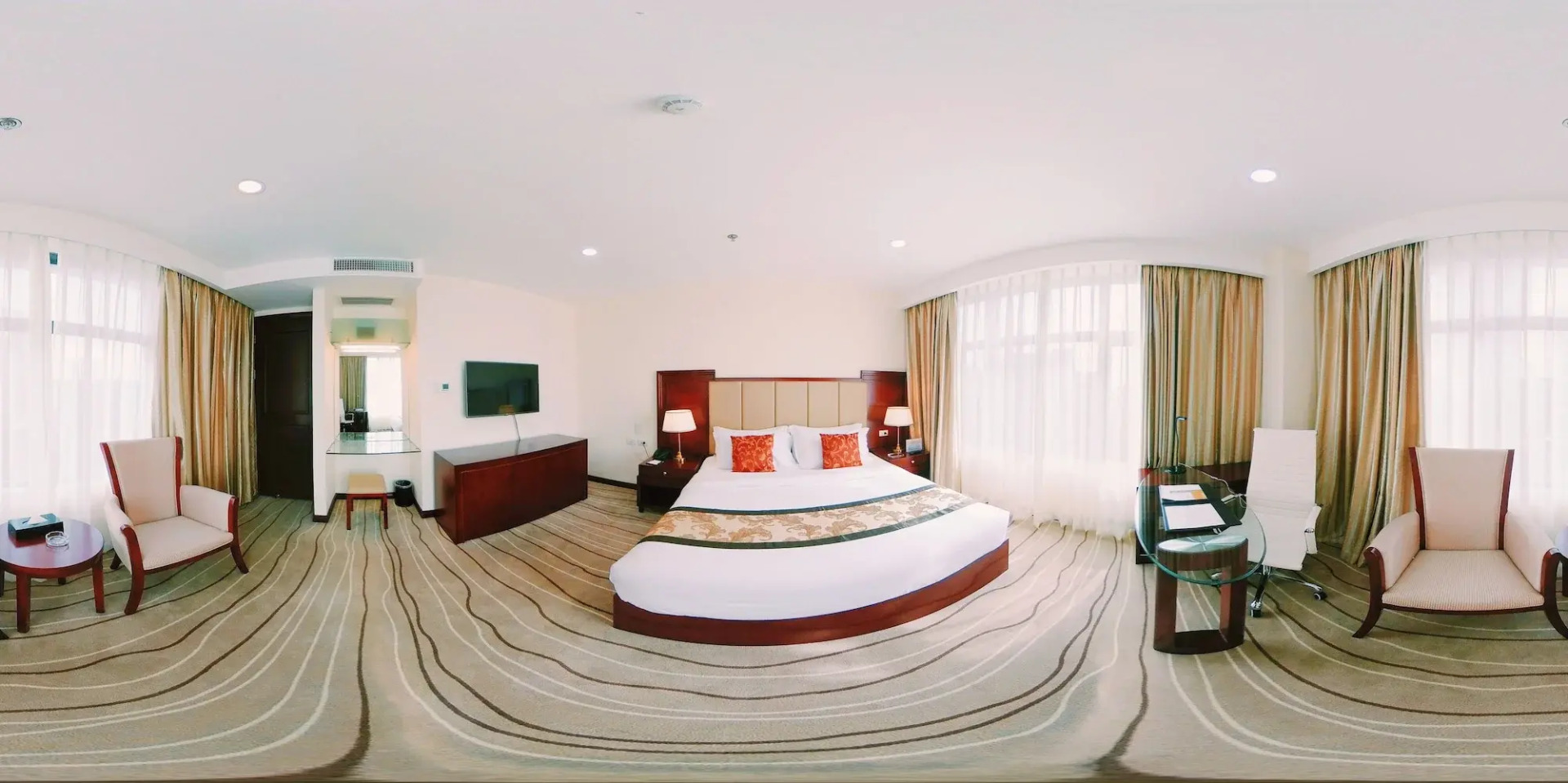 Photo - Swiss-Belhotel Blulane