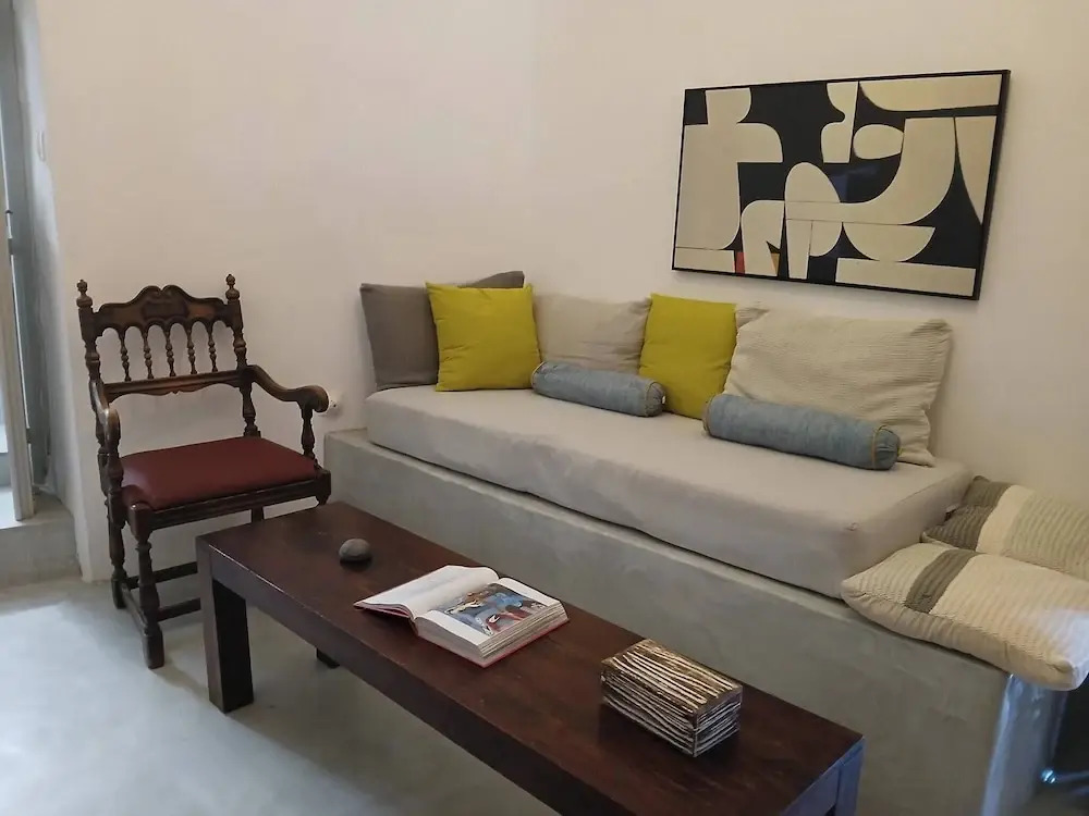 Photo - 1705 Castle House