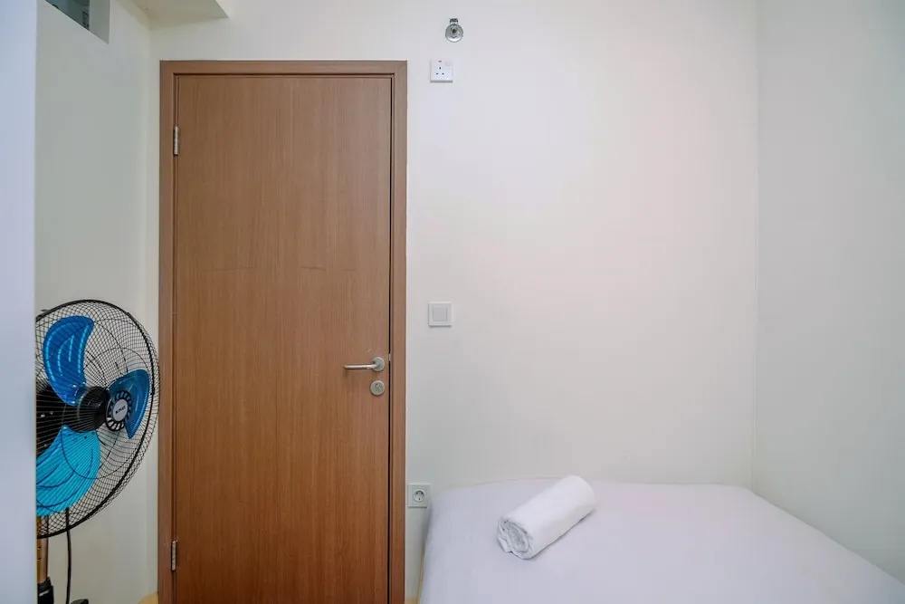 Cozy and Comfort Stay 2BR at Podomoro Golf View Apartment