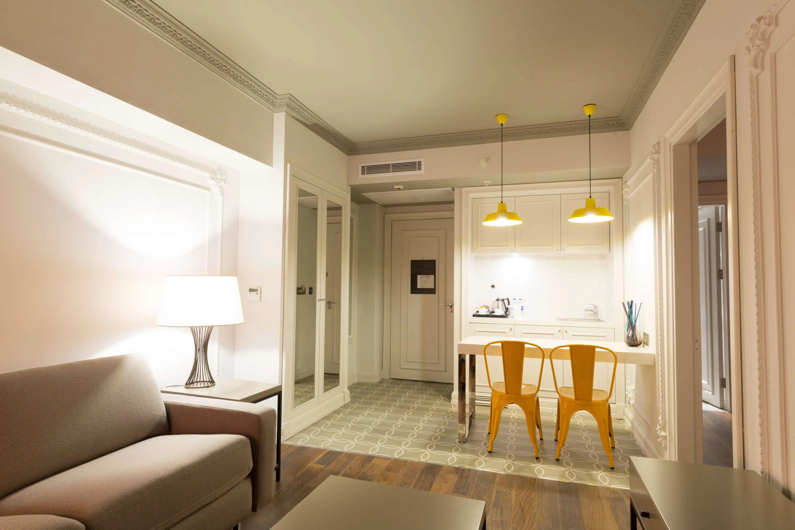 Photo - DoubleTree By Hilton Izmir Airport