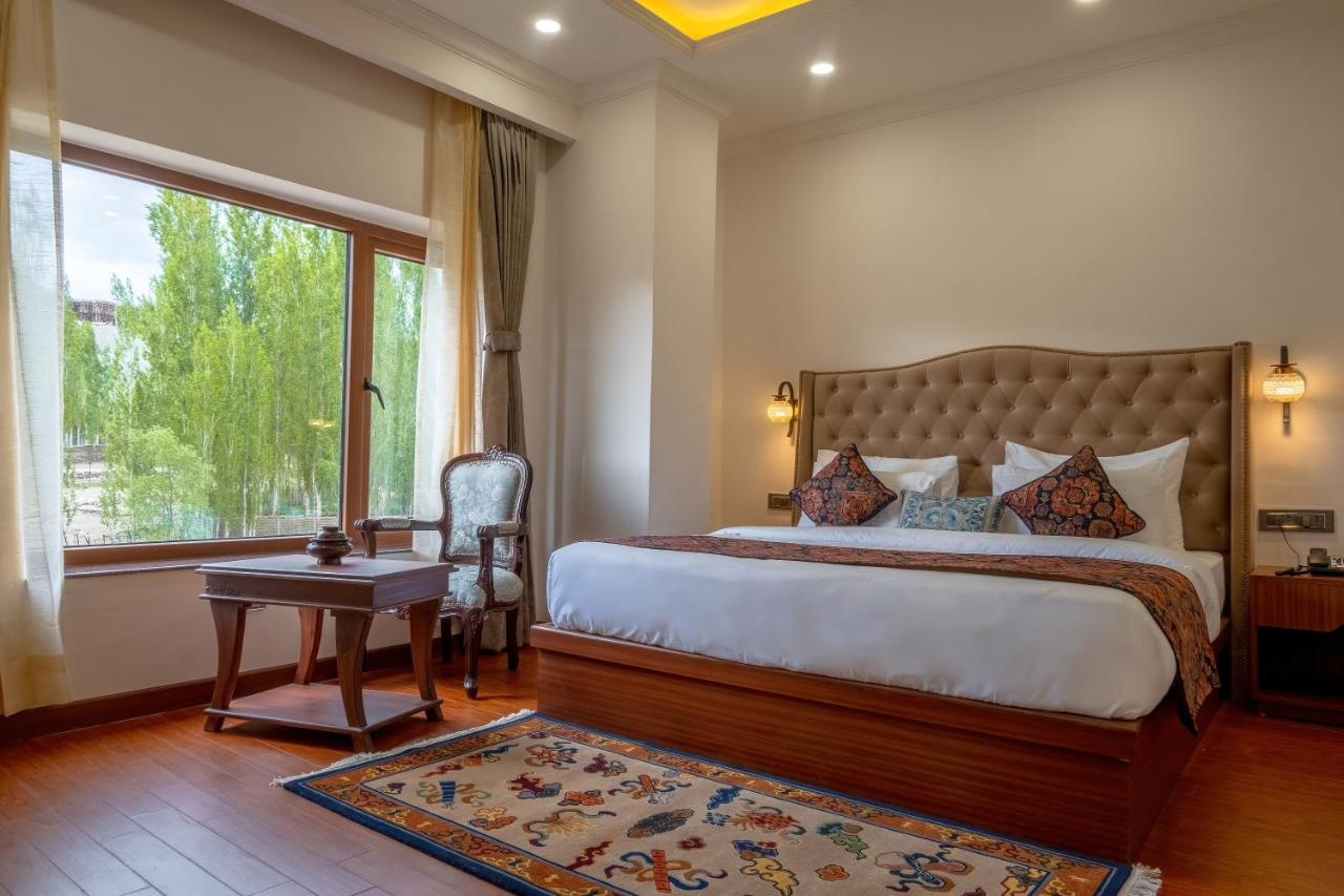 Hotel Gyalpo Residency - A Mountain View Luxury Hotel in Leh