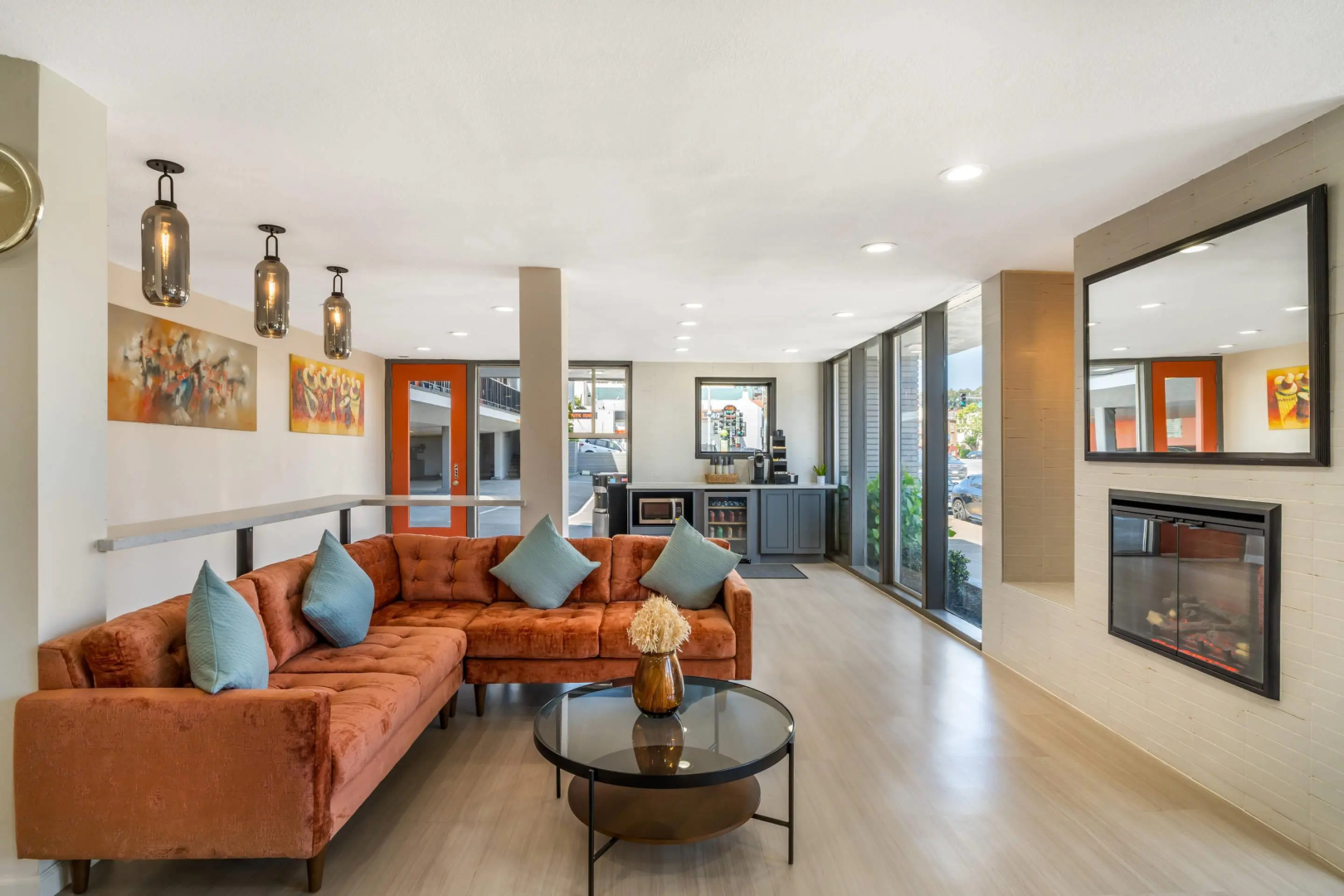 Photo - La Luna Inn, an Ascend Collection Hotel