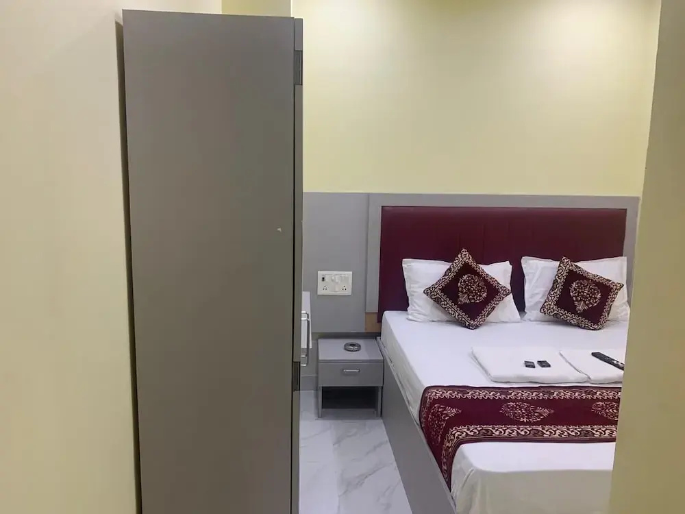 Photo - Hotel Sai Plaza, Chembur Mumbai