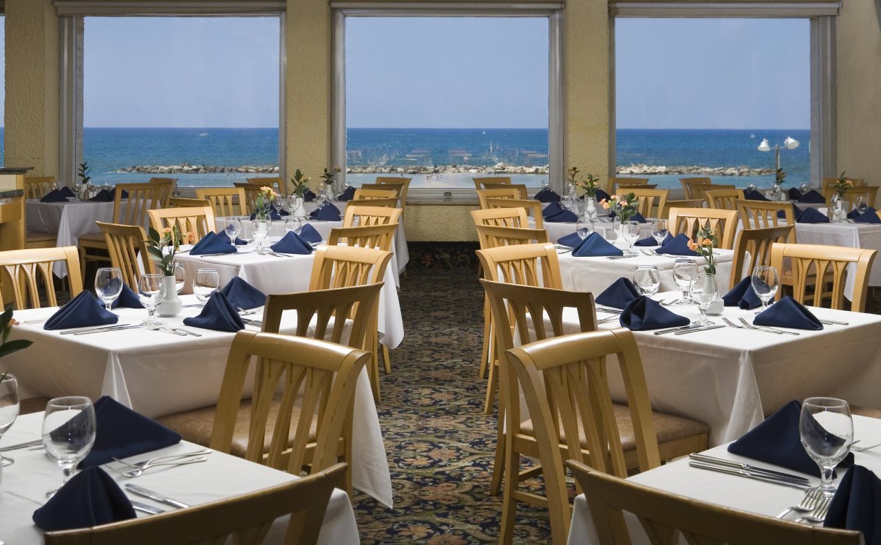 Photo - Renaissance Tel Aviv Hotel