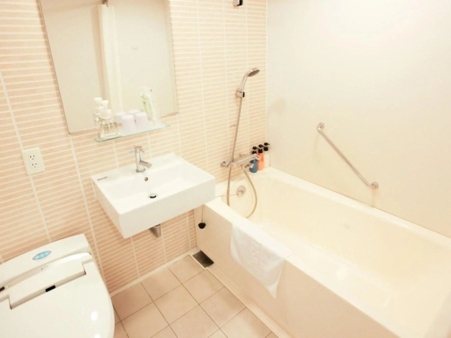 Foto - Nishitetsu Resort Inn Naha