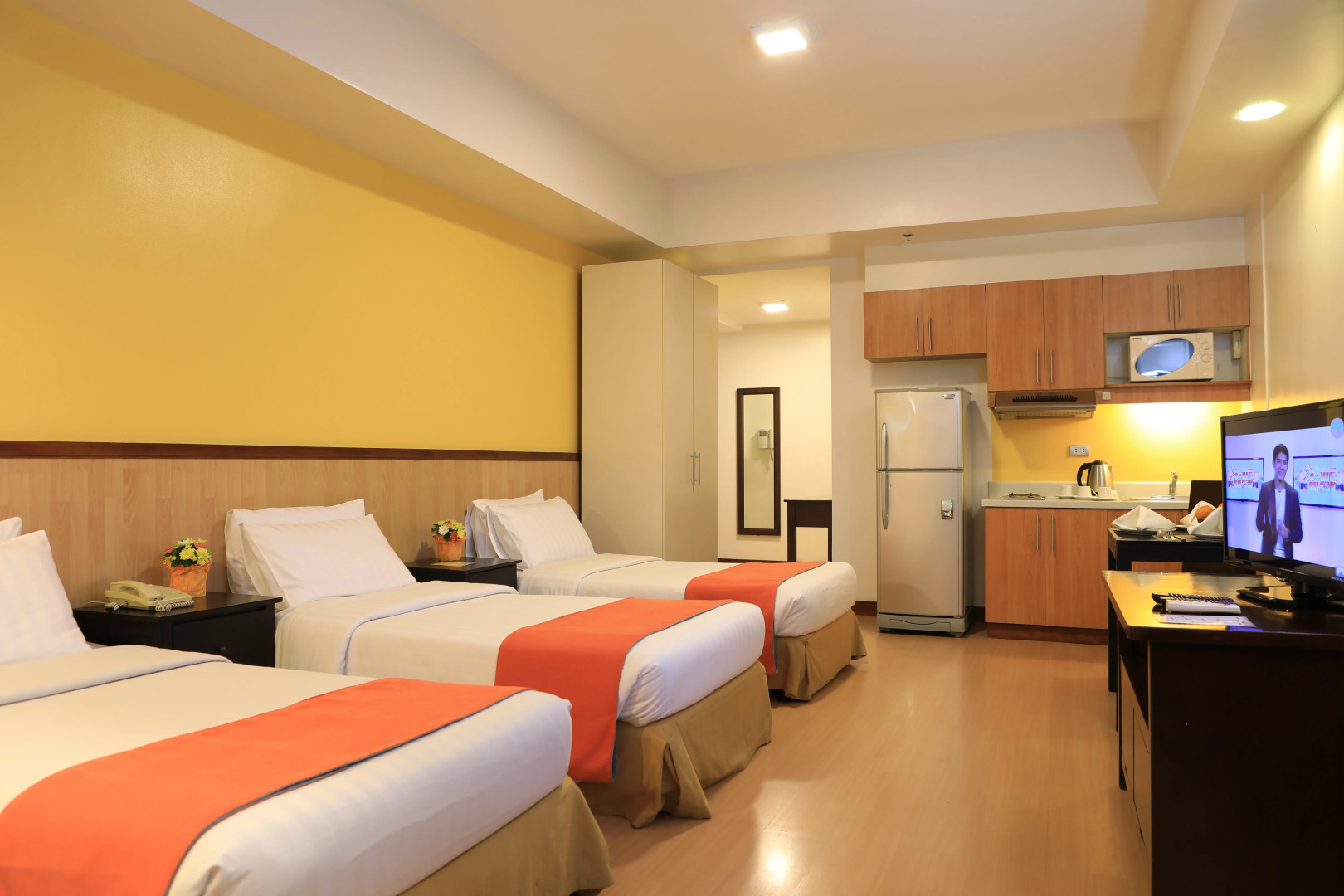 Photo - The Malayan Plaza Hotel