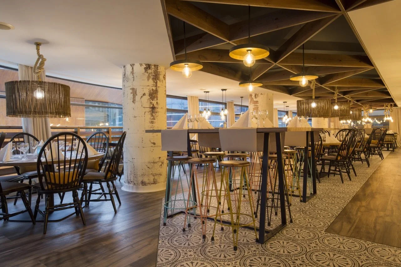 Photo - Yomo Centric