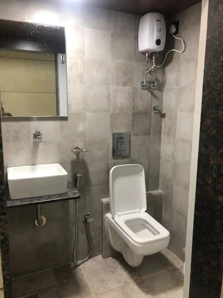 Photo - Hotel Rooms Dadar near Station