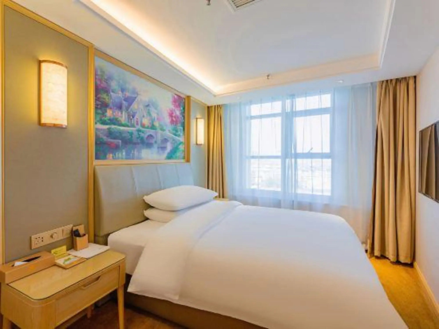 Vienna Hotel (Baoding Zhili Governor's Office Chengming Building)