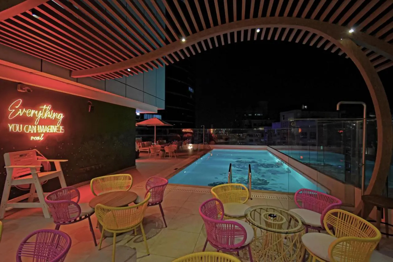 Foto - Premier Inn Dubai Barsha Heights