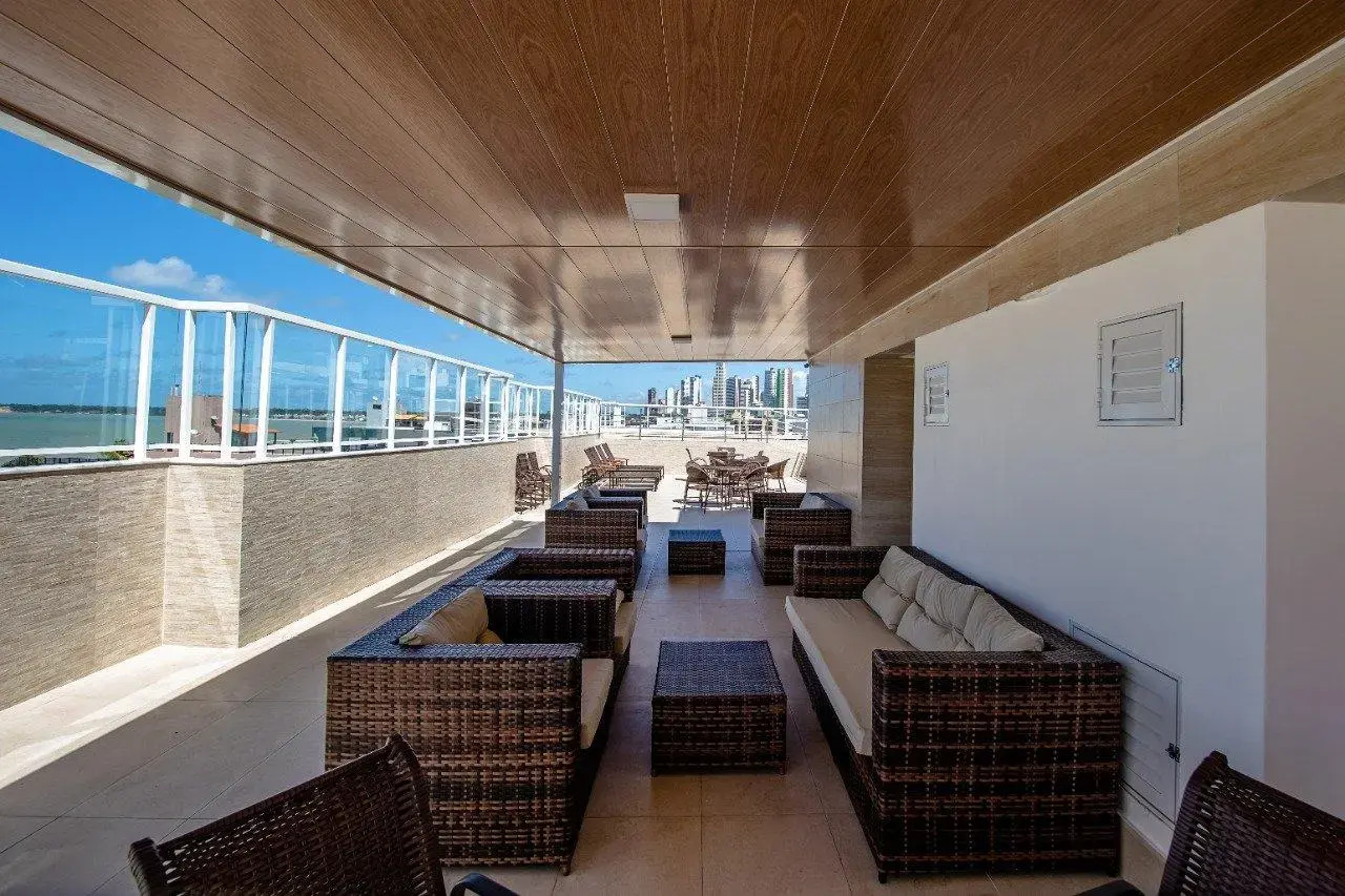 Photo - Tambau Beach Hotel
