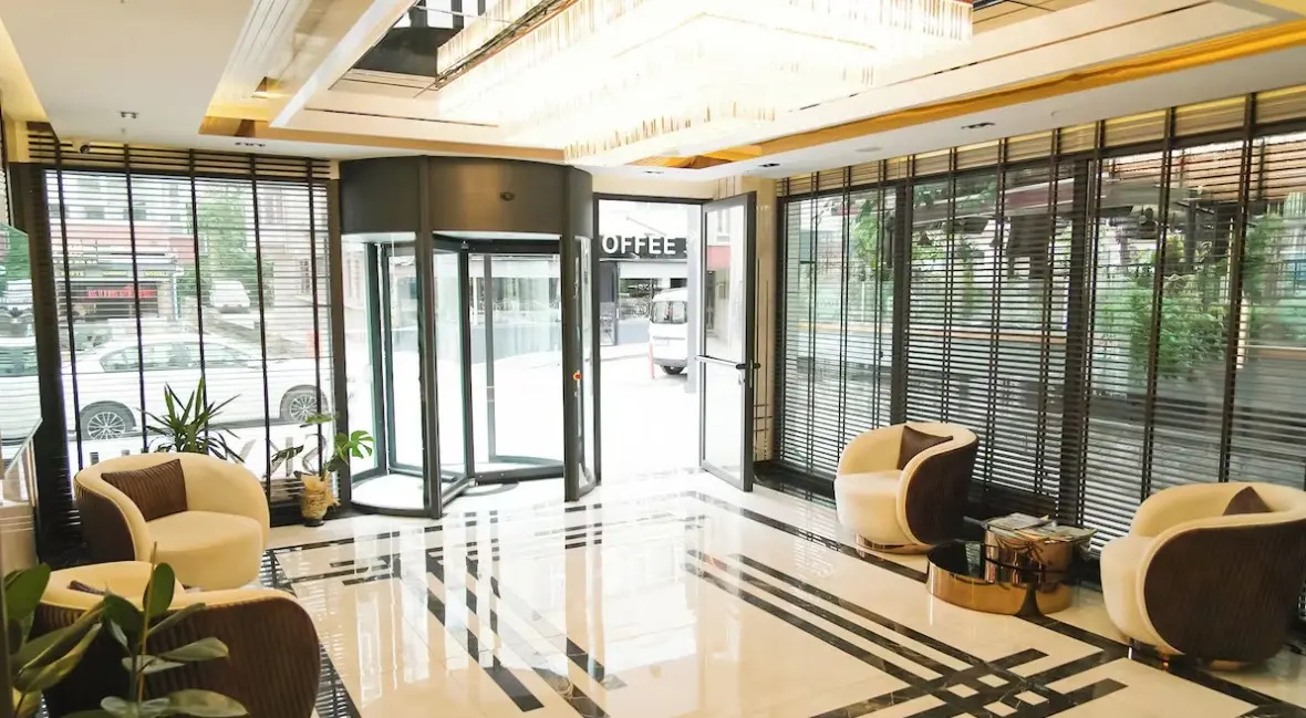 Photo - Sky Hill Hotel