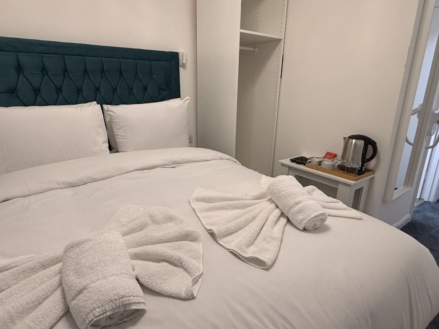 Photo - Whiteleys Hotel