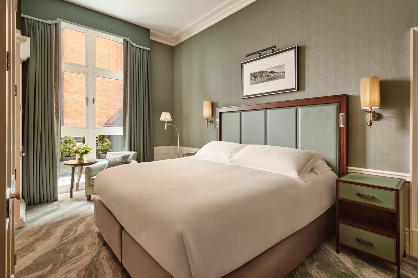 Photo - The Connaught, Maybourne