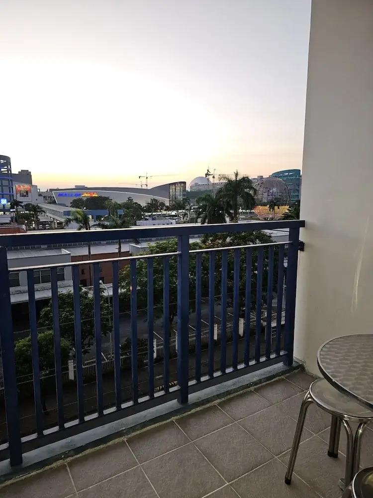 Foto - Sea Residences - Condo R Us