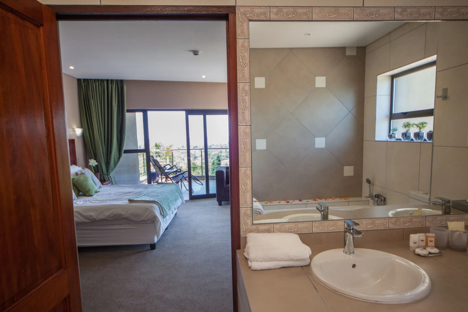 Foto - Over The Moon Guesthouse