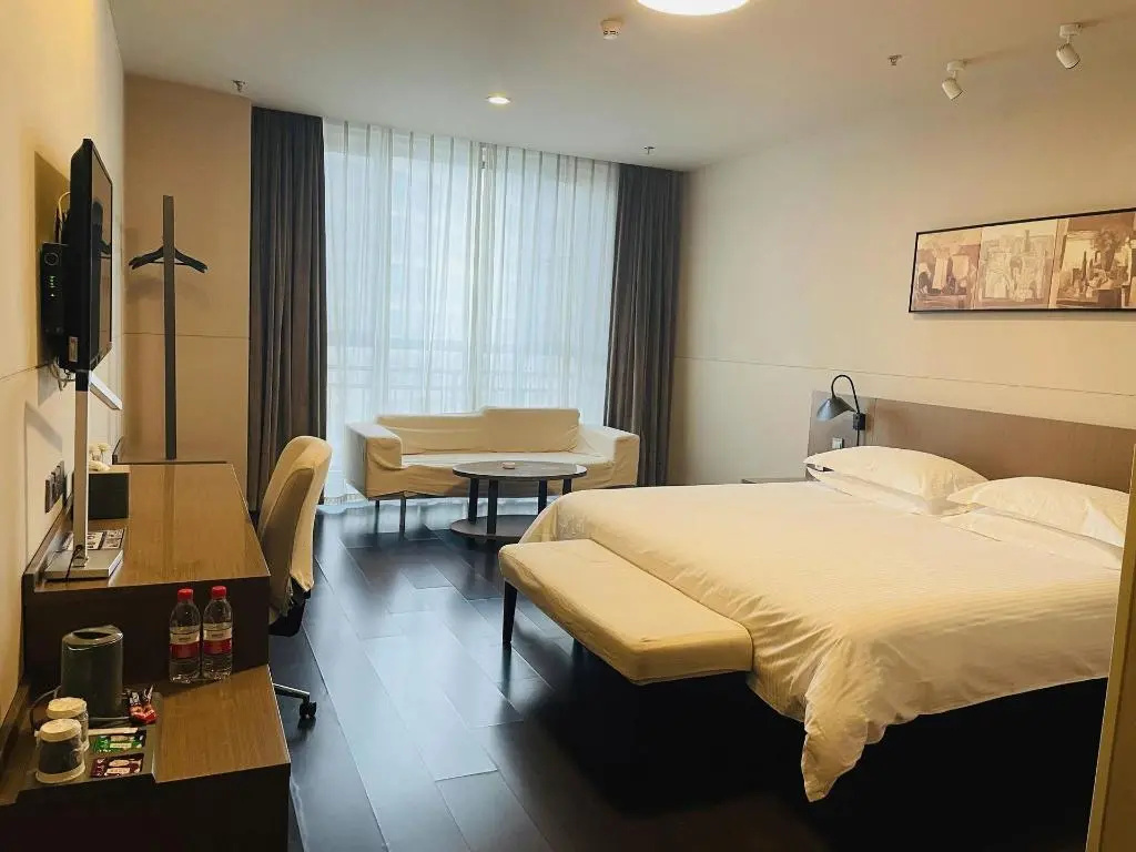 Jinjiang Inn Select Nanjing Getang Subwa Station Meilijian Square