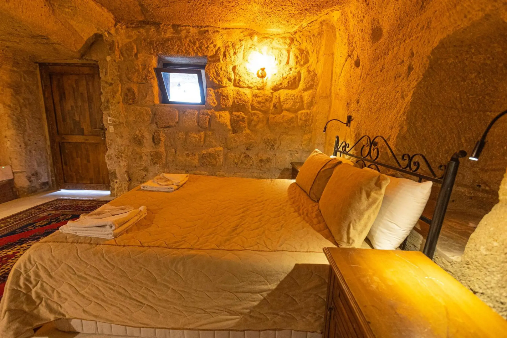 Photo - Taskonak Hotel