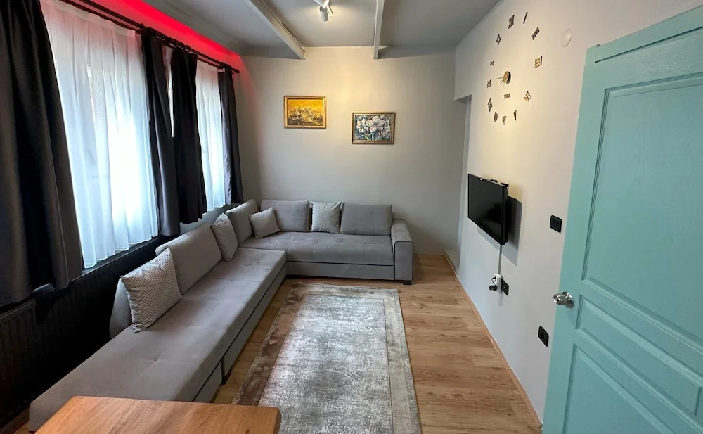 Photo - By Kinyas Hotel