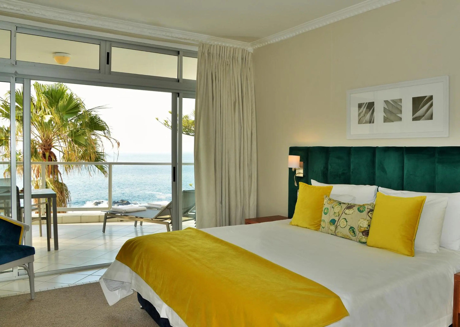 Photo - Peninsula All Suite Hotel by Dream Resorts