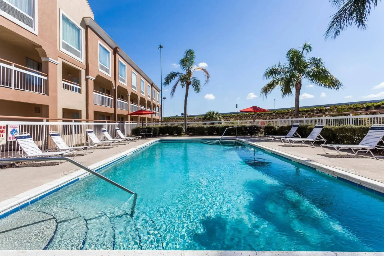 Foto - Super 8 by Wyndham Orlando Near Florida Mall