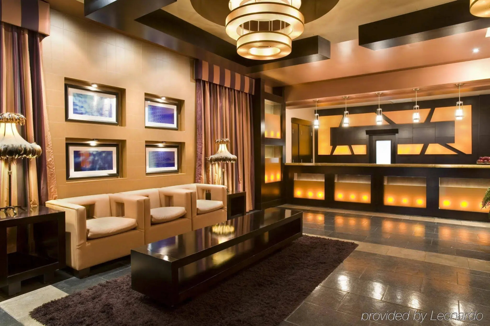 Foto - Sandman Suites Vancouver on Davie