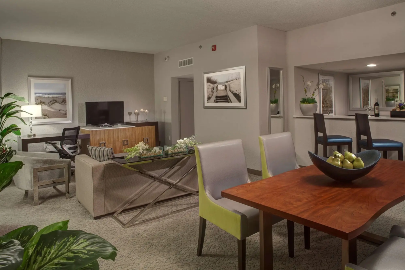 Photo - DoubleTree by Hilton Hotel Jacksonville Airport