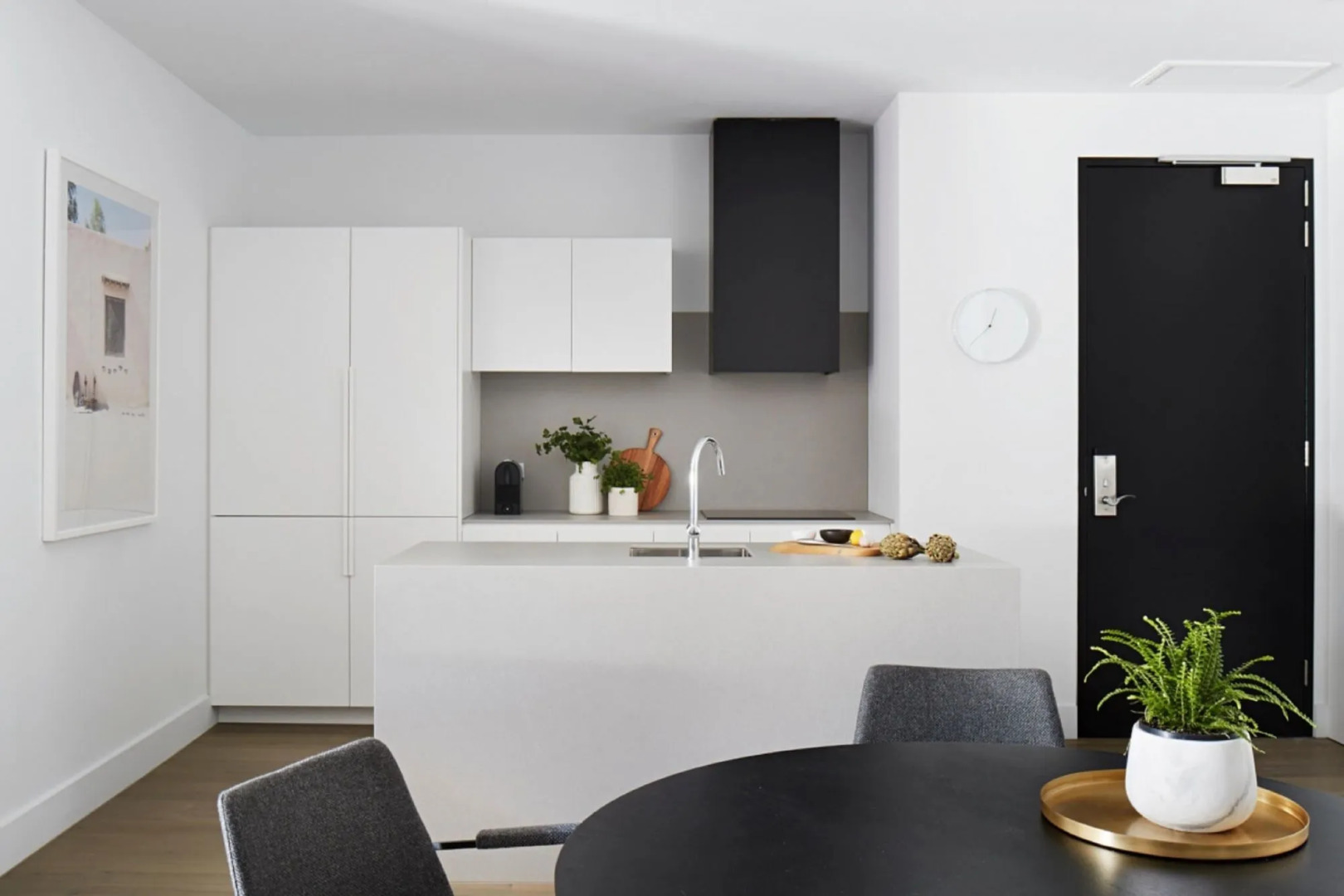 Photo - Tyrian Albert Park Lake