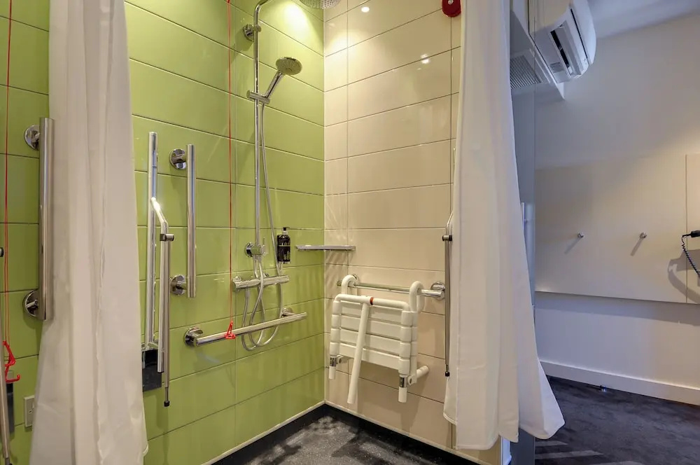 Photo - Hub By Premier Inn London Shoreditch