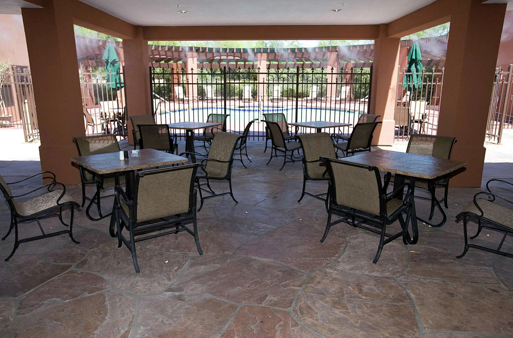 Photo - Hilton Garden Inn Phoenix Airport