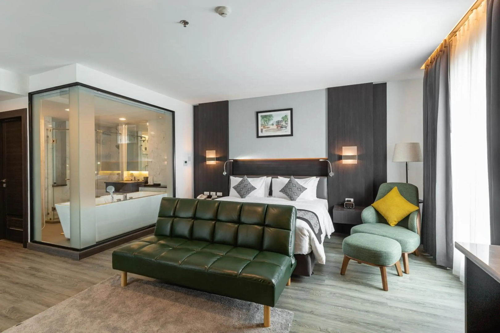 Photo - SureStay Hotel by Best Western Vientiane