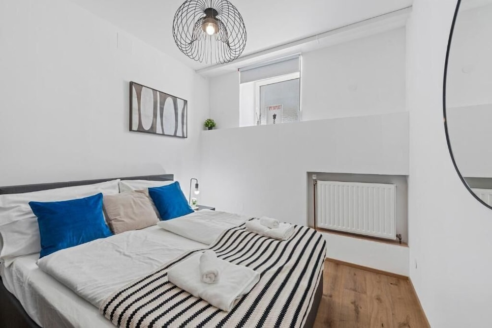 Photo - K22 Smart Rooms