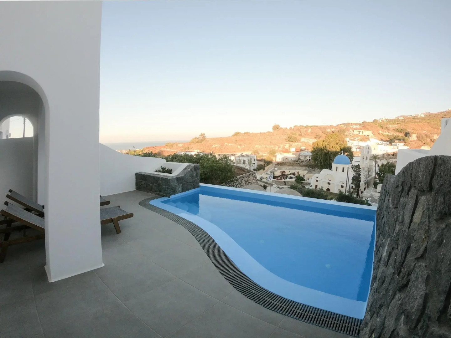 Photo - Amphitrite Suites Santorini