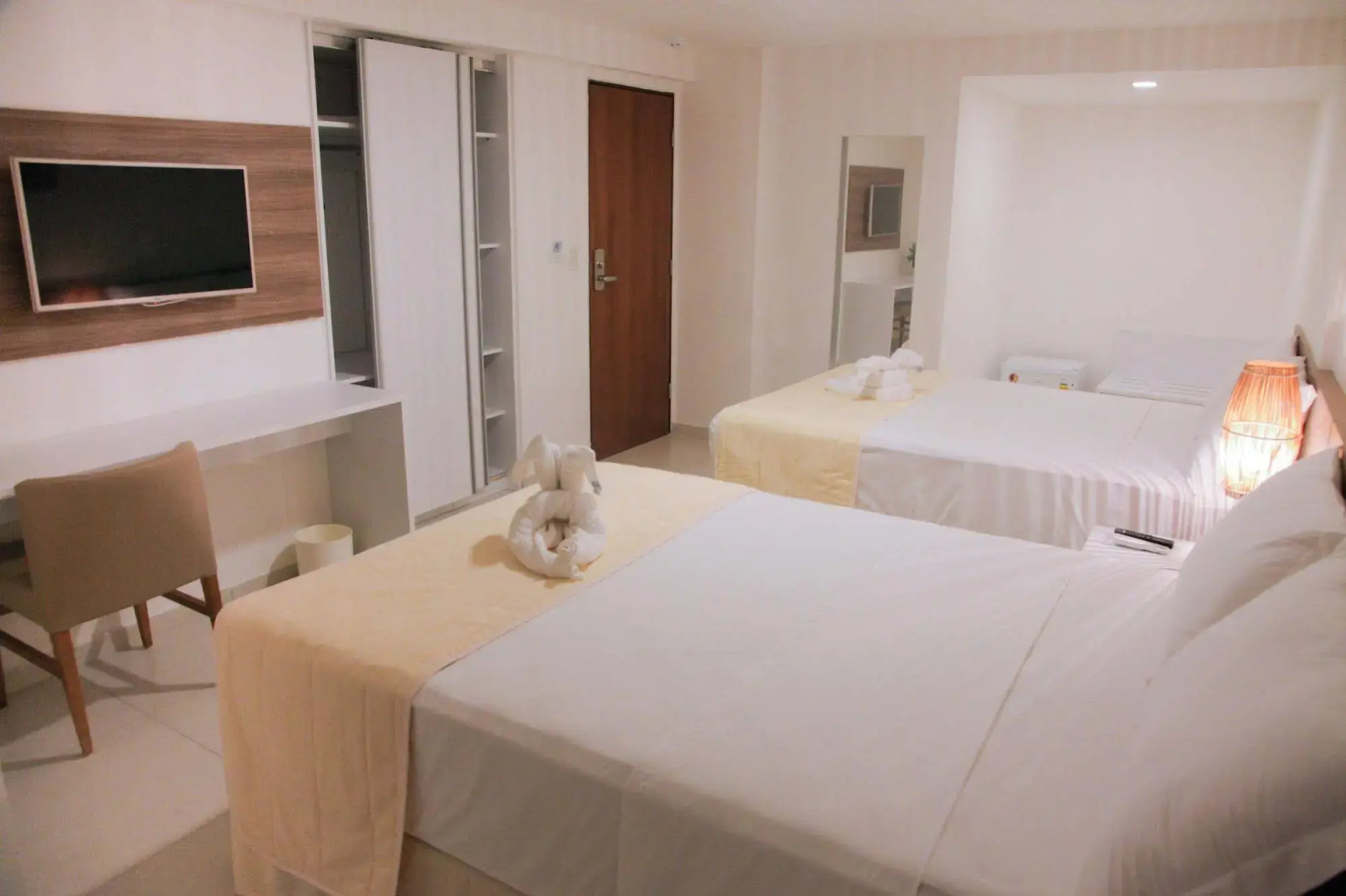 Photo - Slim Pajuçara by Tropicalis