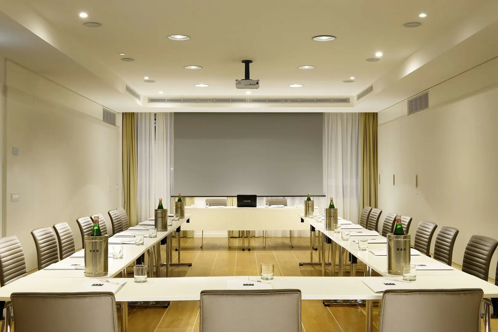 Foto - UNA Hotels Century Milano