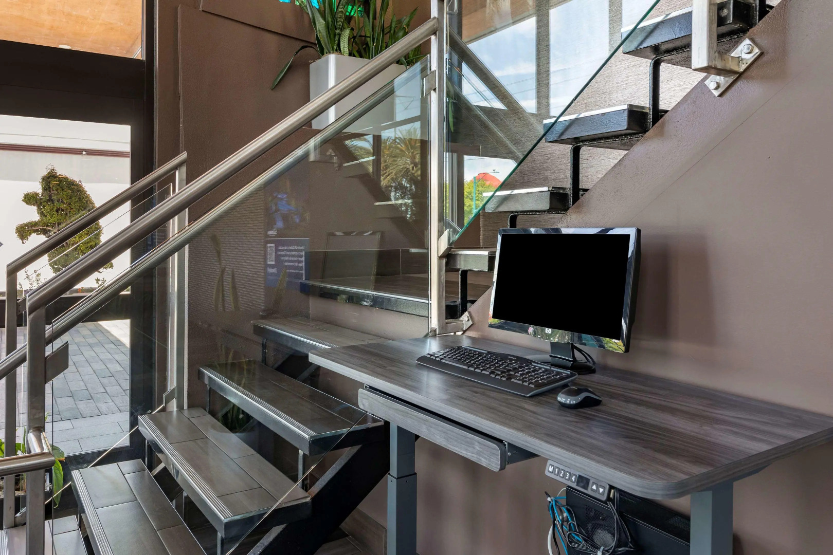 Photo - Best Western Plus Stovall's Inn