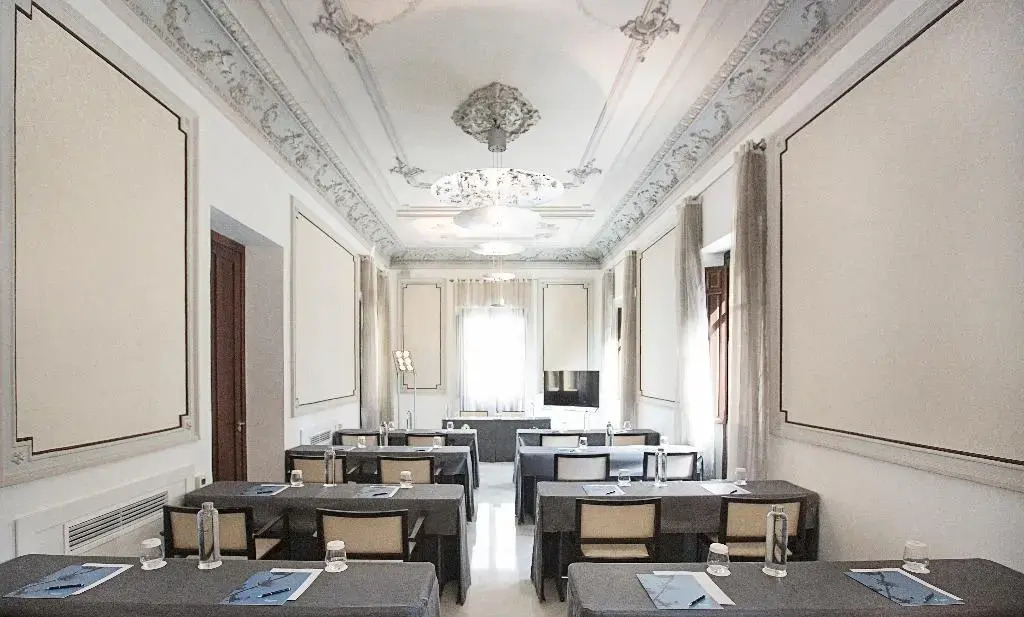 Photo - Hospes Palacio de los Patos, a Member of Design Hotels