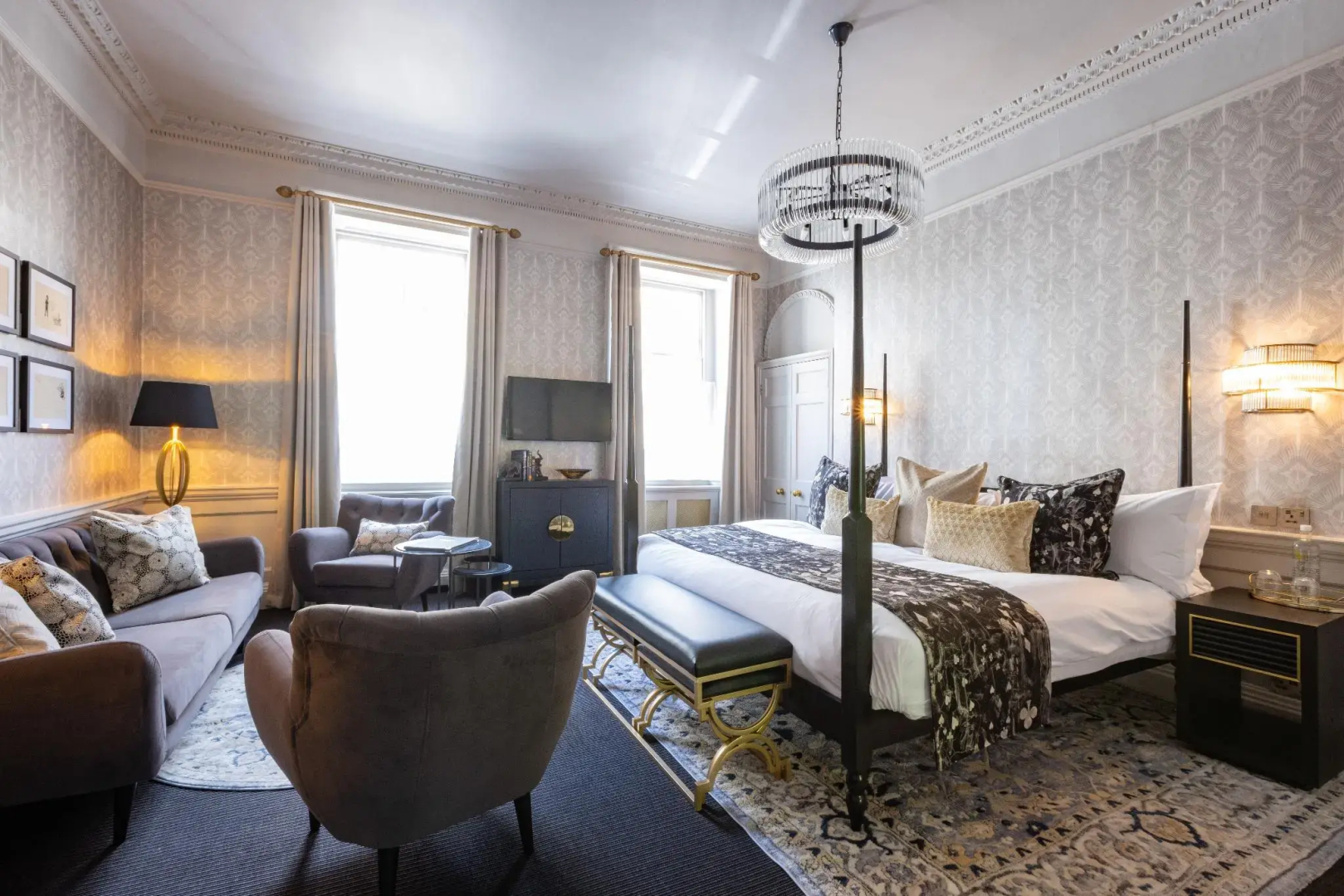 Photo - The Queensberry Hotel