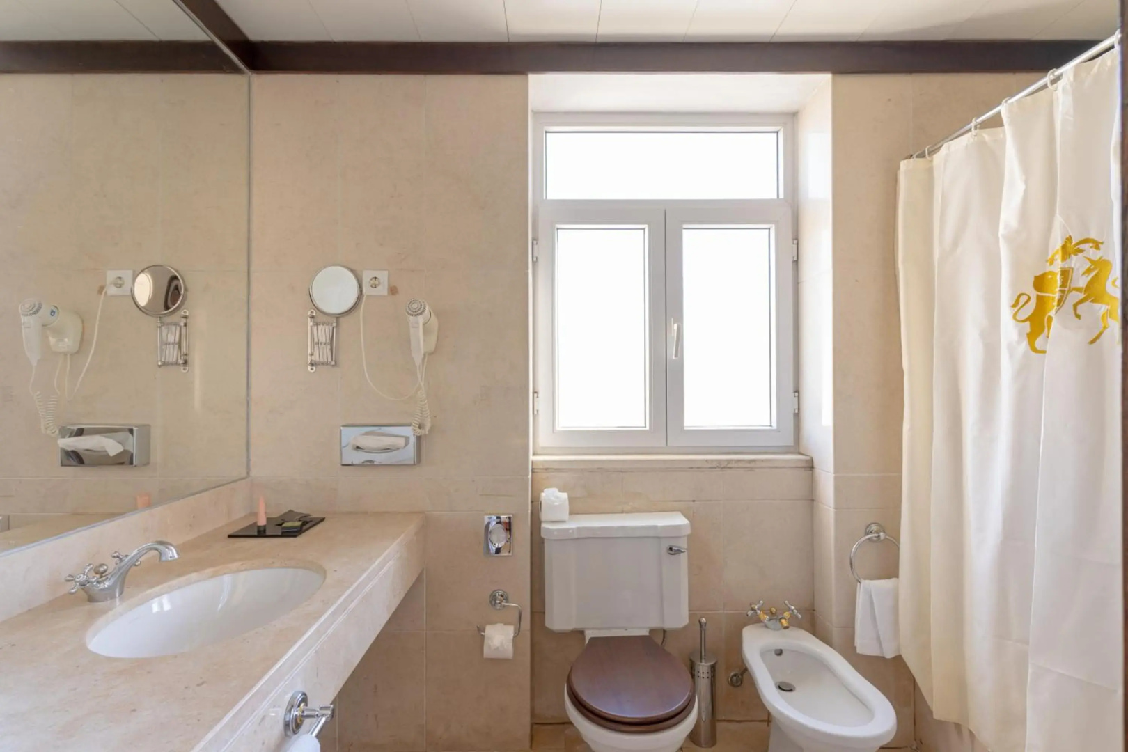 Foto - Hotel Inglaterra - Charme & Boutique