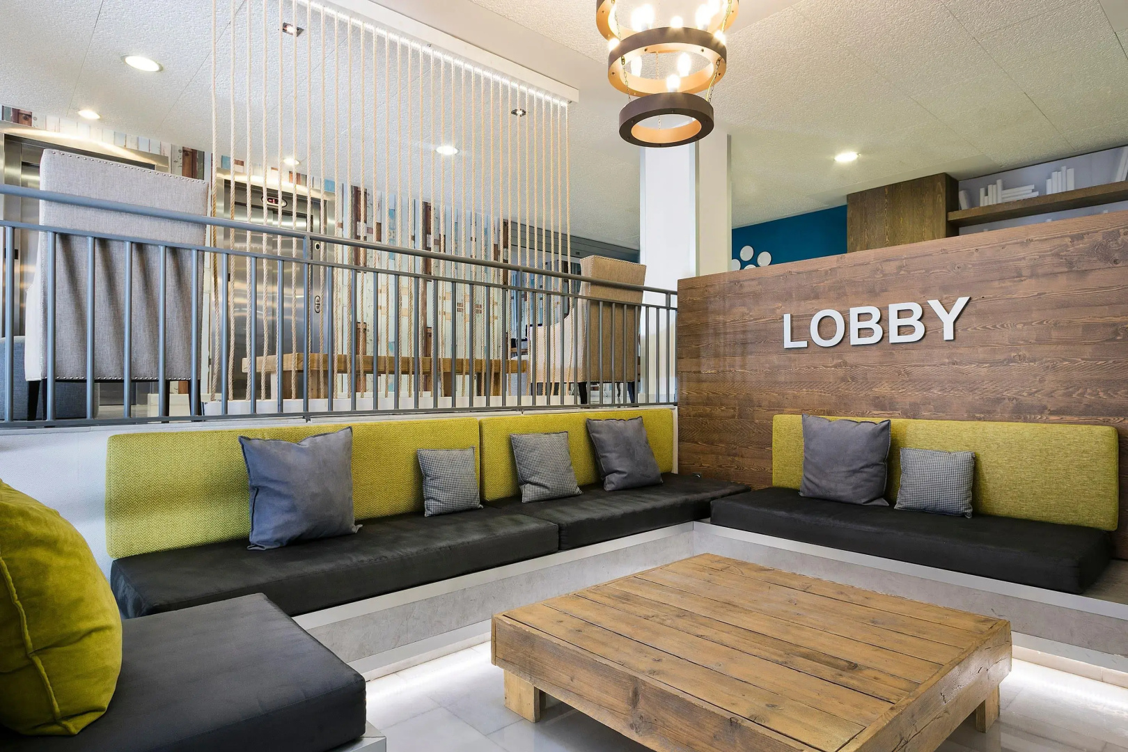 Foto - Madrid Airport Suites, Affiliated by Meliá