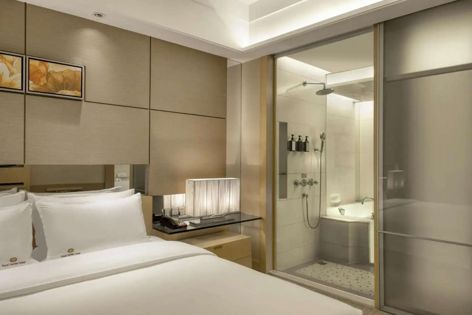 Foto - Royal Garden Hotel