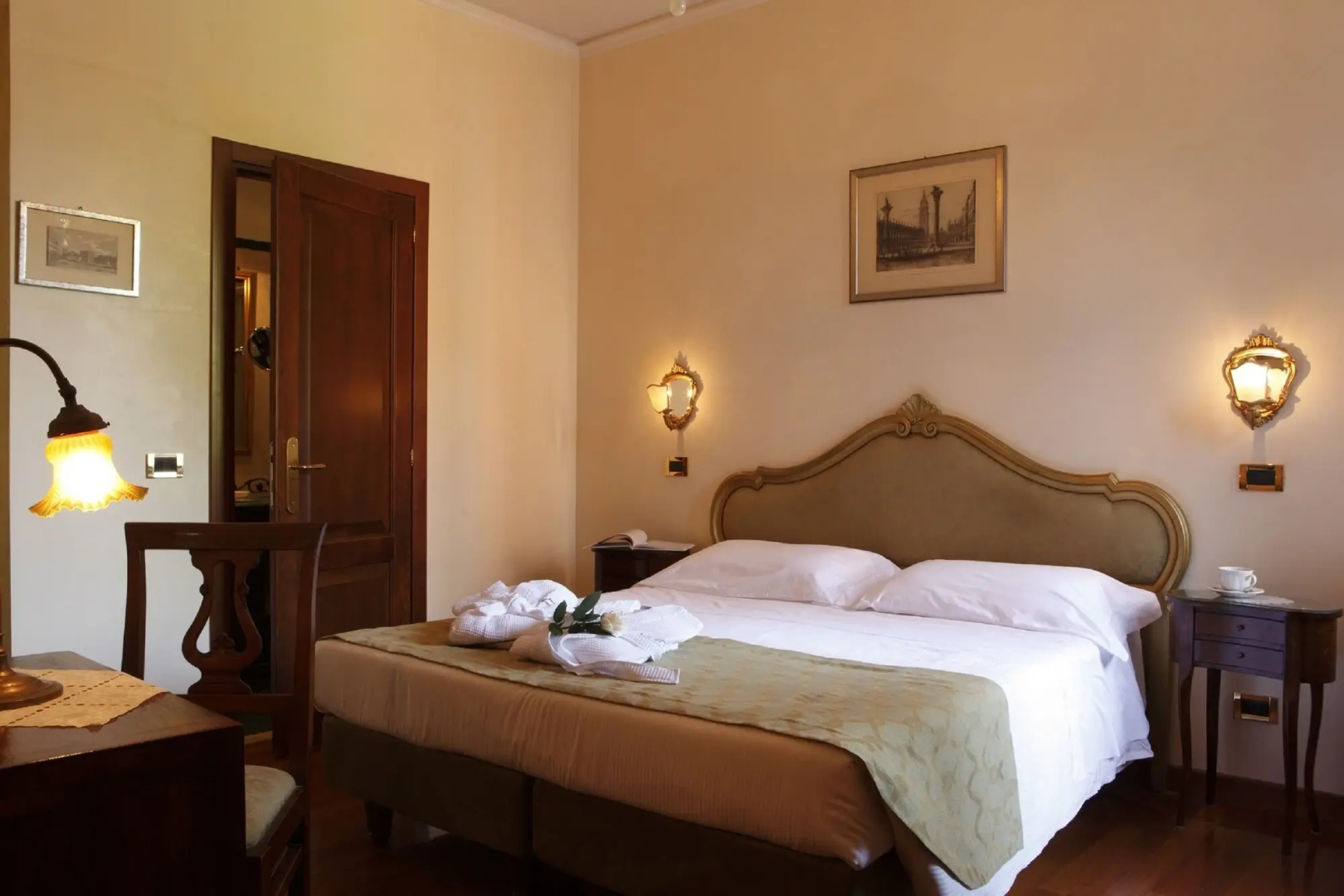 Foto - Pensione Accademia - Villa Maravege