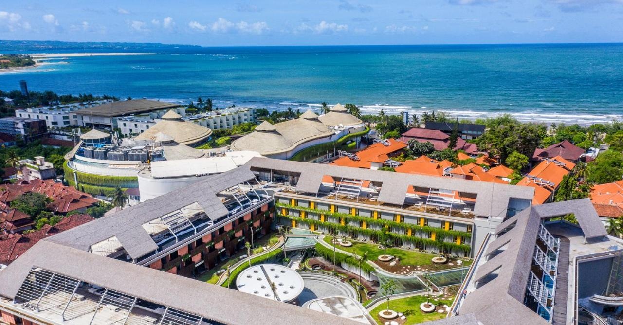 Foto - YELLO Hotel Kuta Beachwalk Bali
