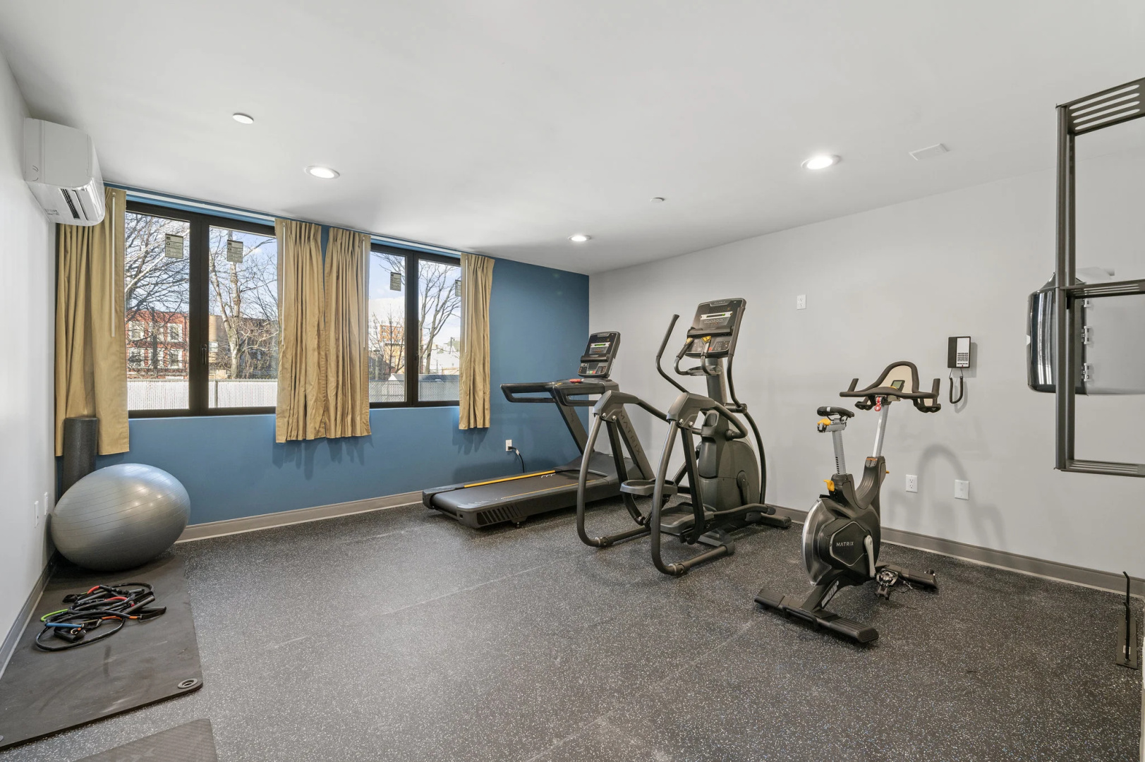 Foto - Holiday Inn Express & Suites Bronx - Zoo Area by IHG