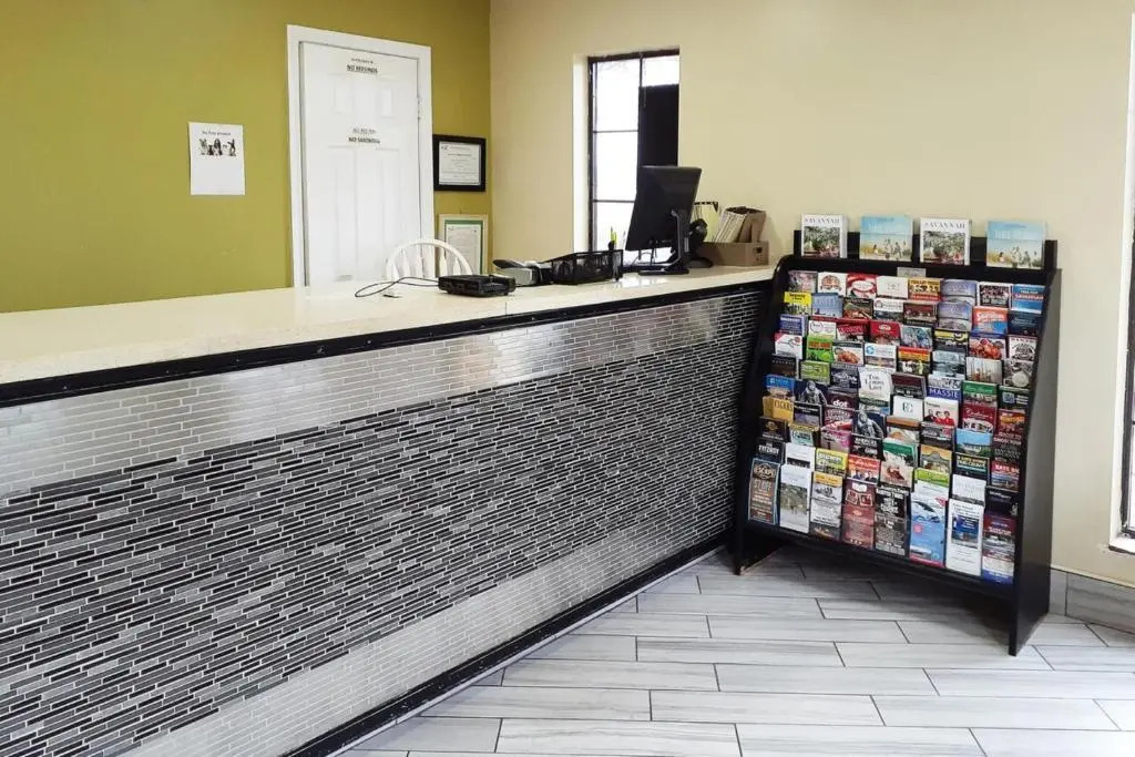 Photo - Savannah Garden Hotel