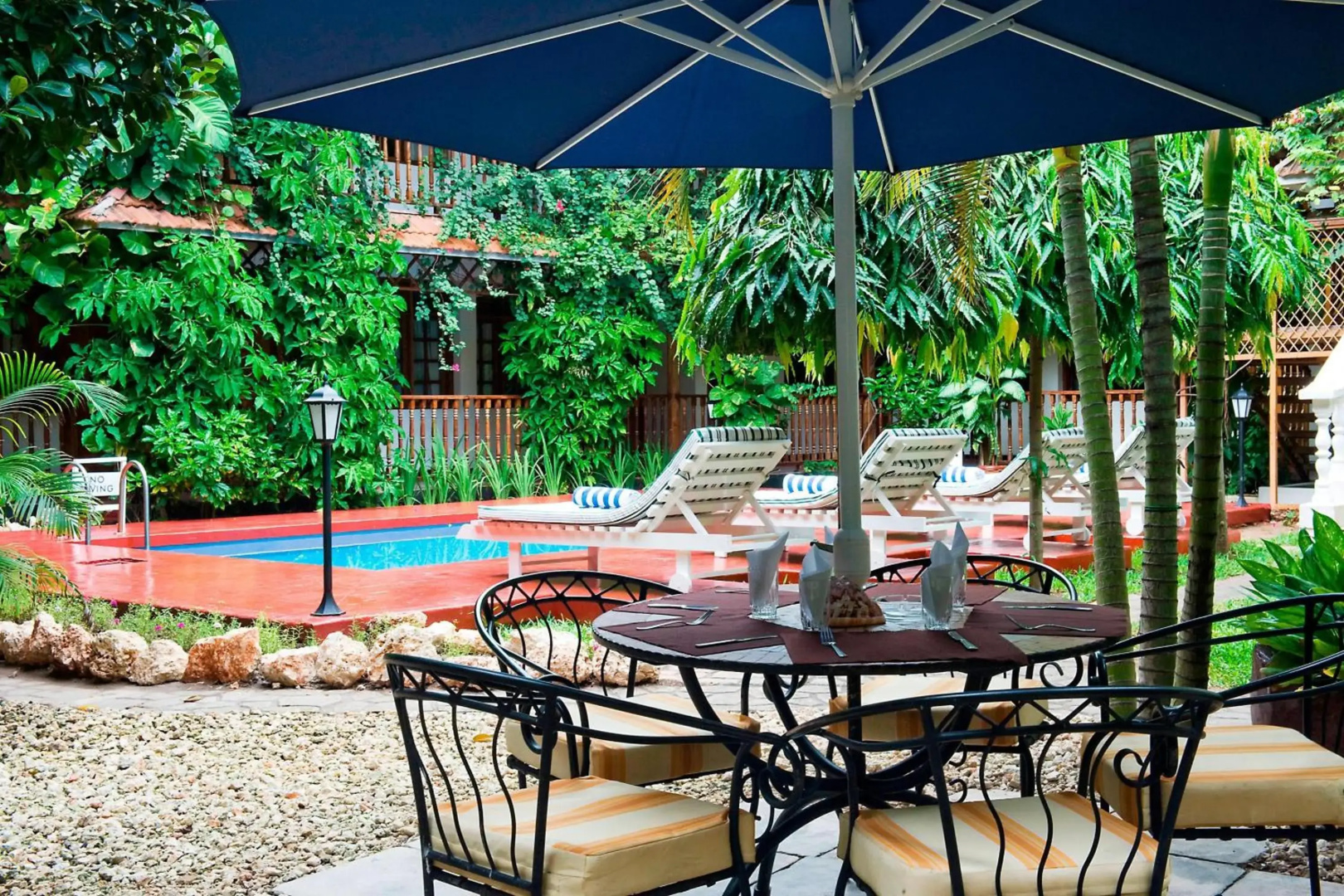 Photo - Protea Hotel by Marriott Dar es Salaam Courtyard
