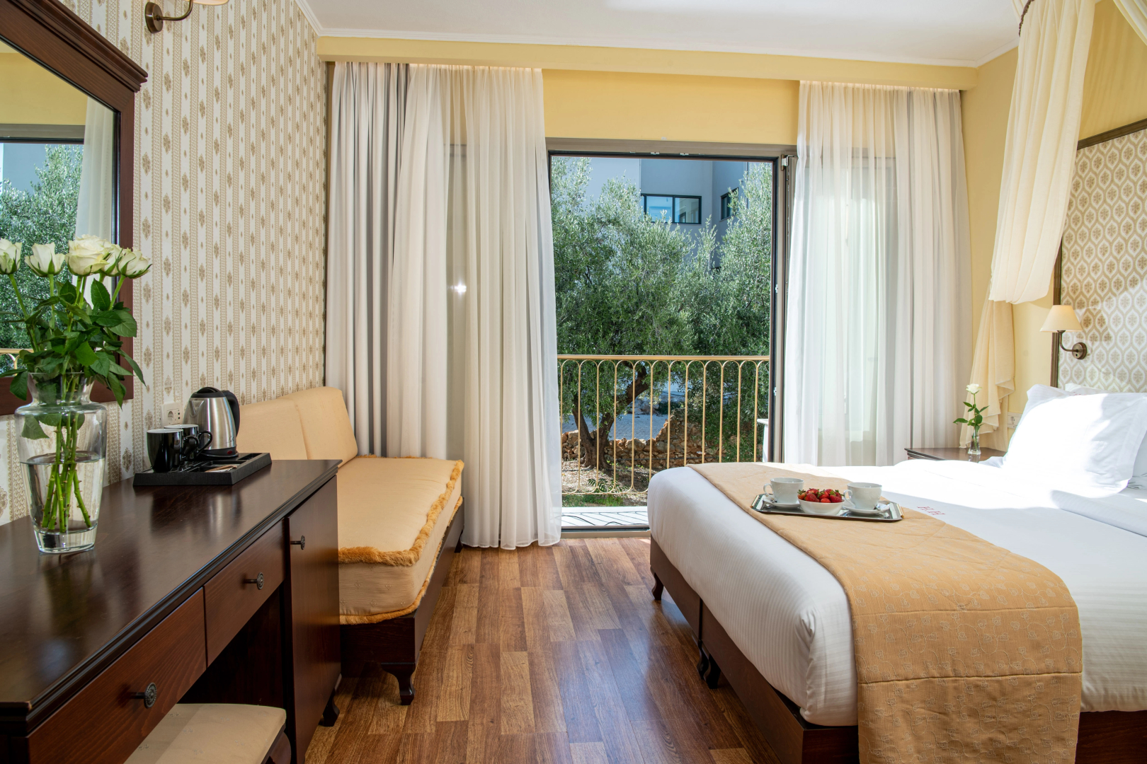 Photo - Halepa Hotel