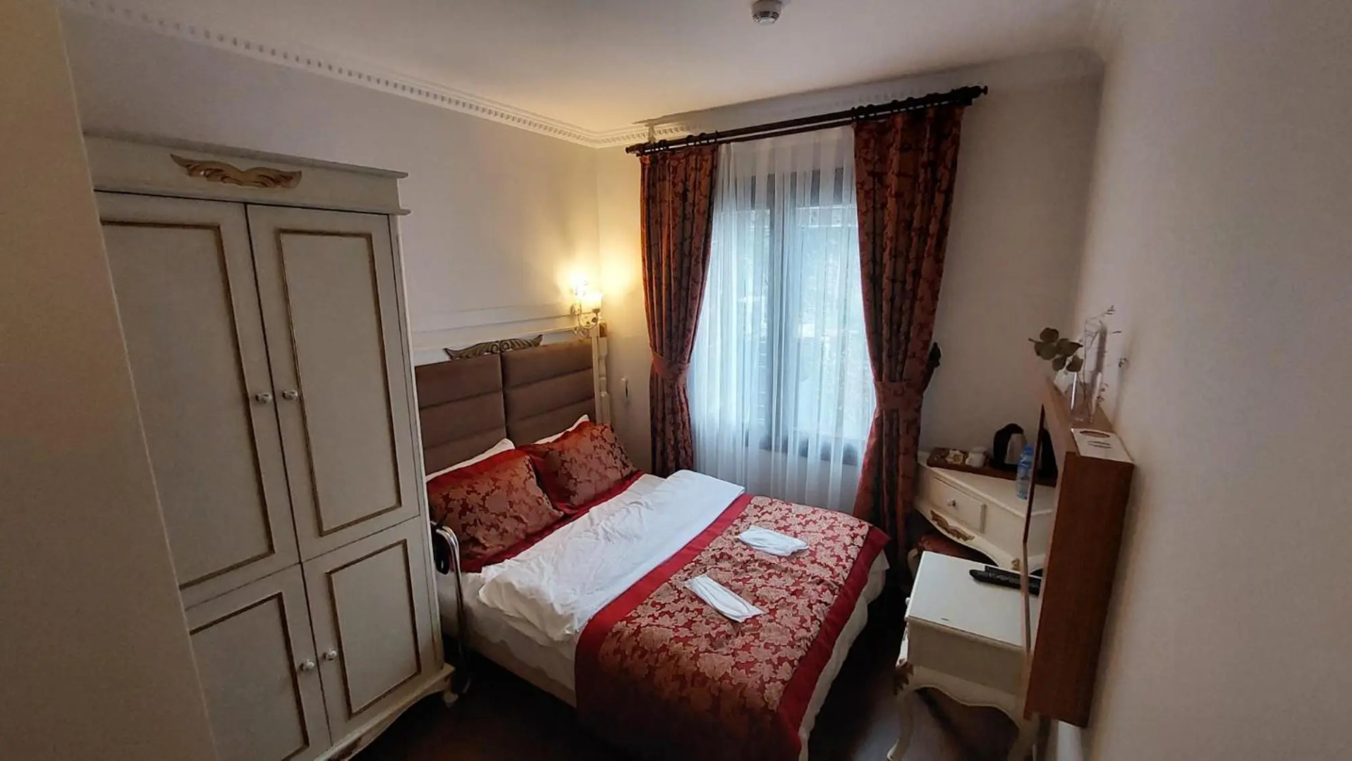 Photo - Sphendon Hotel