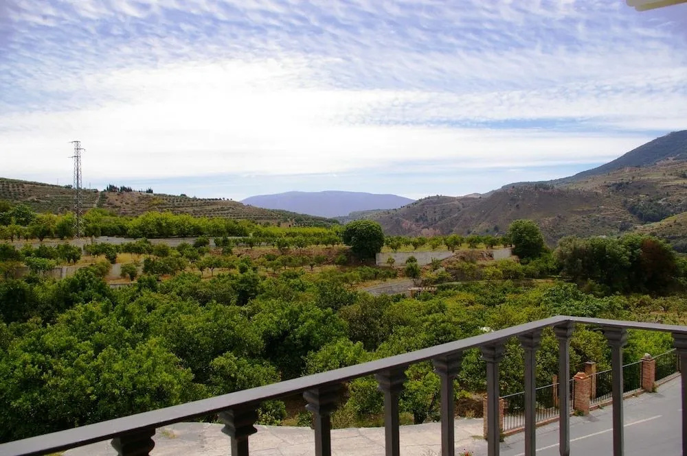 Photo - Hostal y Apartamento Rural Los Naranjos